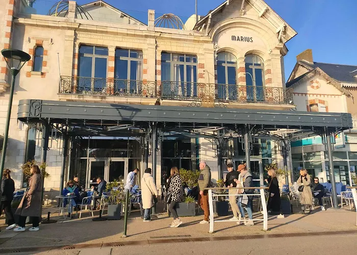 Petit Dans Un Jardin Apartment Pornic