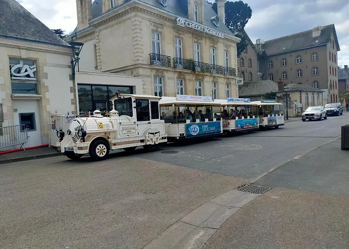 Apartment Petit Dans Un Jardin